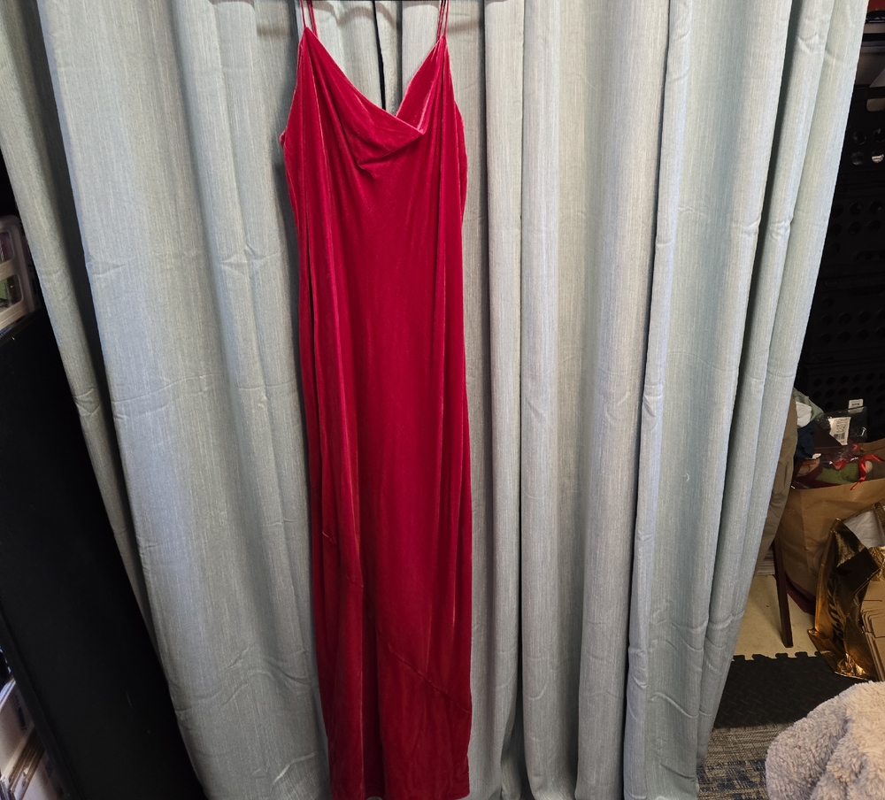 Banana Republic Rich Red Velvet Garment